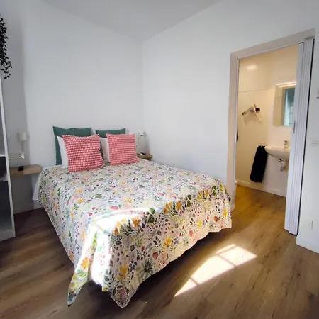 Homestay Paradise Near The