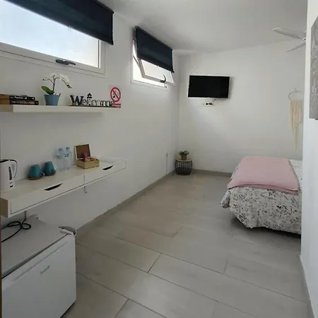 Homestay Paradise Near The *
